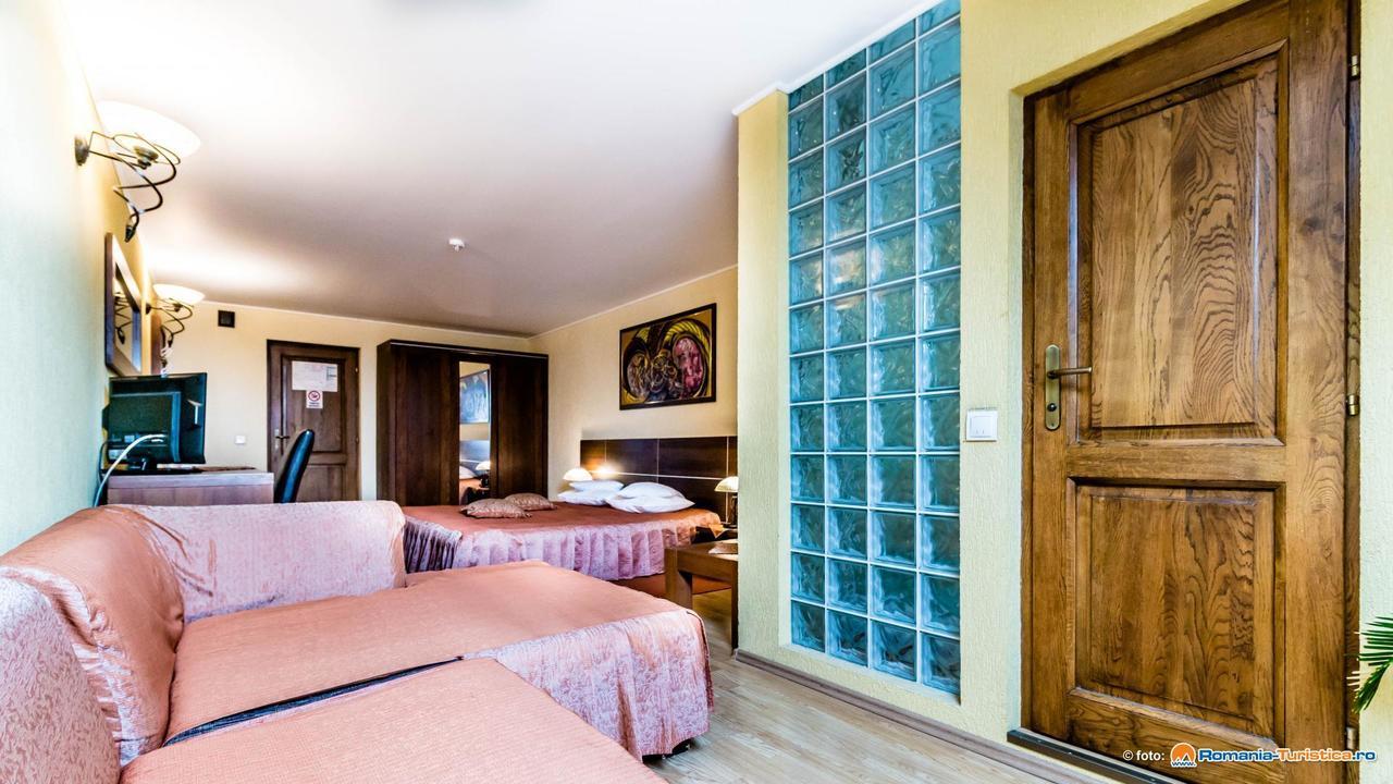 Hotel Valea Regilor Reghin Zewnętrze zdjęcie